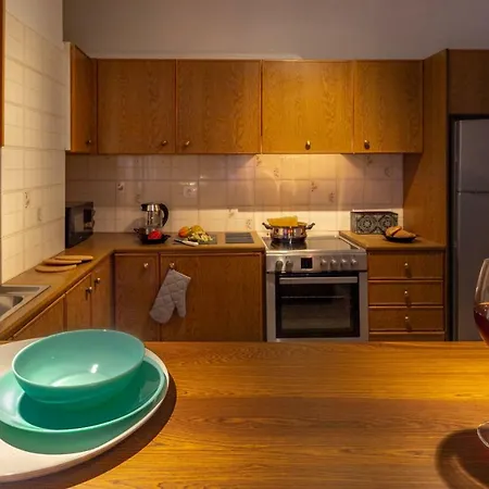 Apartamento Kleio - Spacious In Glyfada *